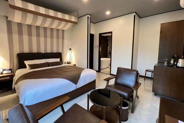 Deluxe King Garden View – Onsen, Sauna Included